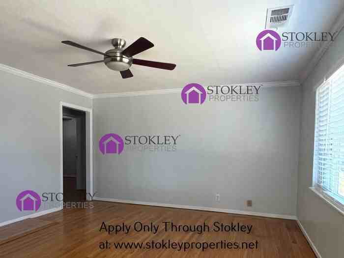 1301 Traynor Rd - Photo 4 of 24