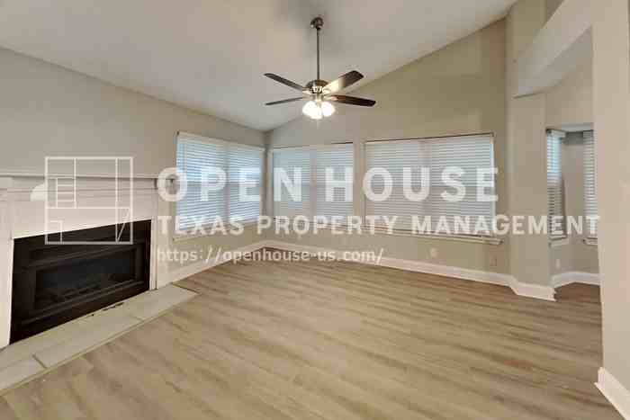 6014 Hollyleaf Dr - Photo 4 of 20