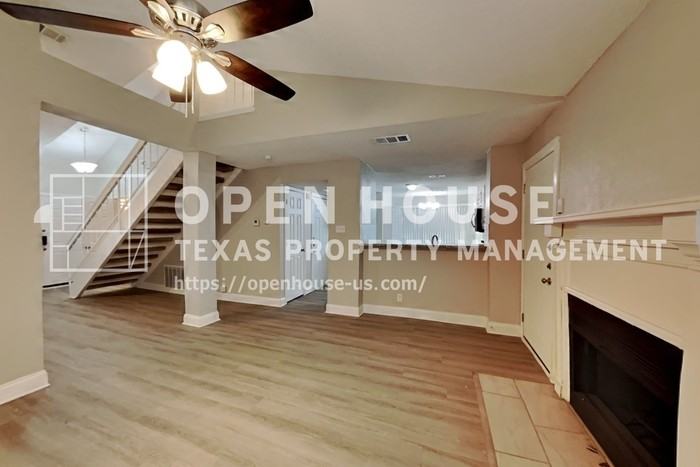6014 Hollyleaf Dr - Photo 5 of 20