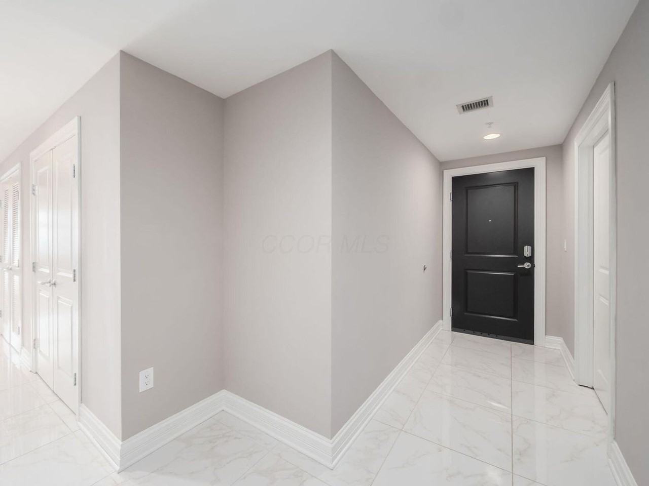 50 W Broad St - Photo 3 of 22