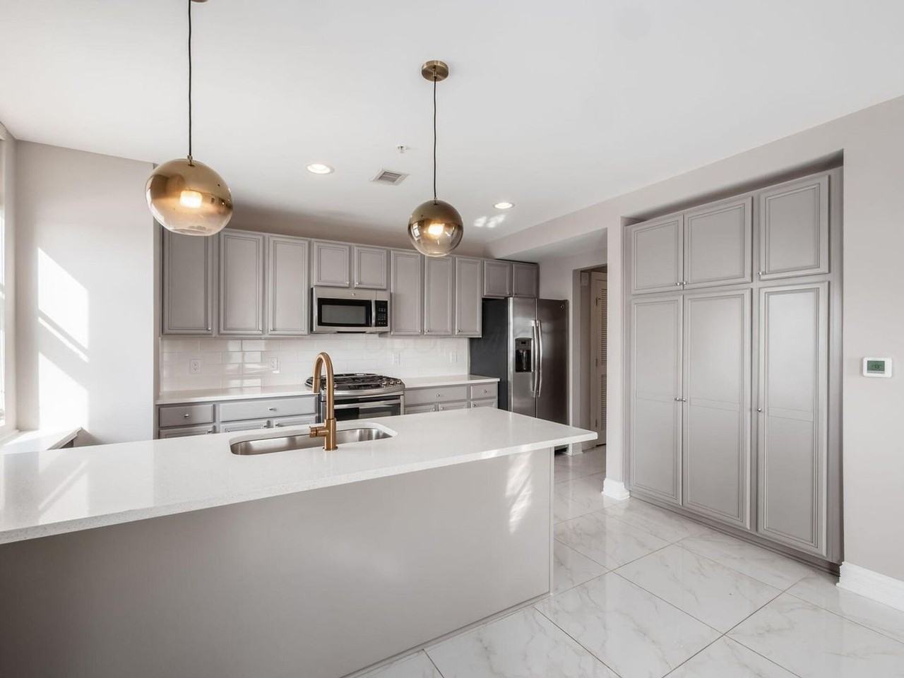 50 W Broad St - Photo 5 of 22