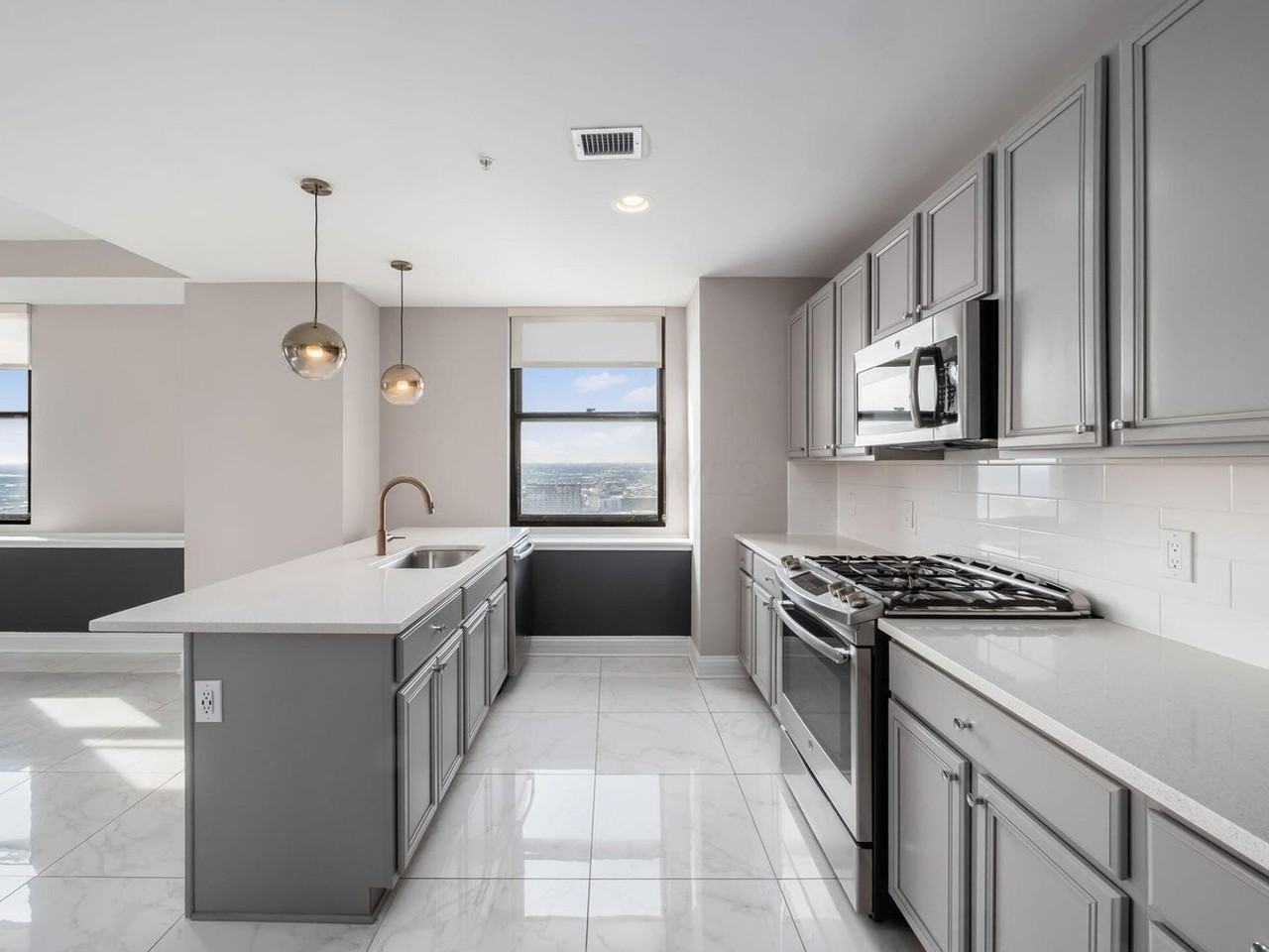 50 W Broad St - Photo 6 of 22