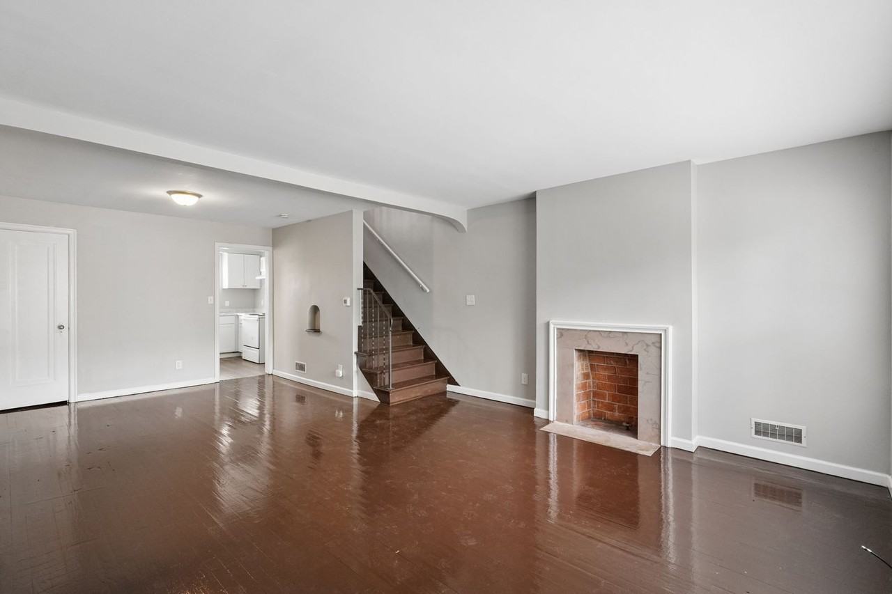 1597 Republic Ave #1603 - Photo 4 of 23