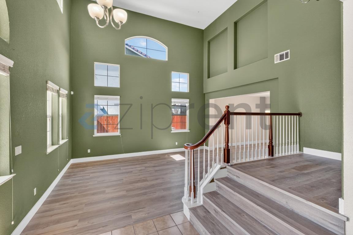 26 Escher Cir - Photo 5 of 35