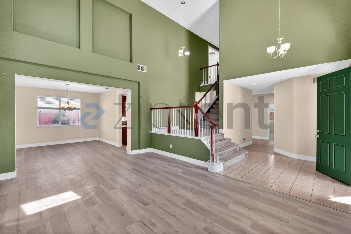 26 Escher Cir - Photo 6 of 35