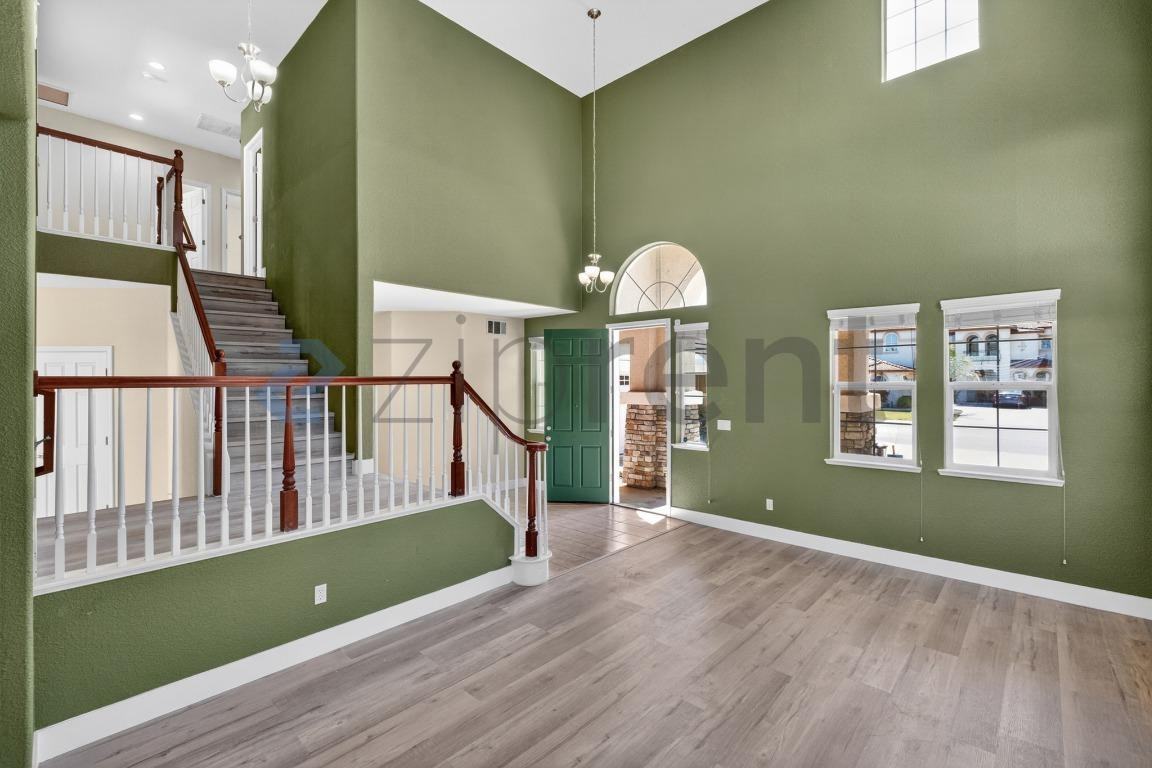 26 Escher Cir - Photo 7 of 35