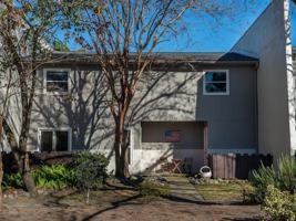 featured image of 1206 Ventura Pl