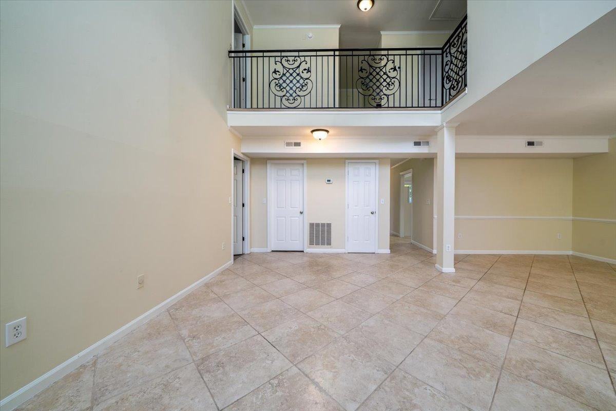 1206 Ventura Pl - Photo 4 of 11
