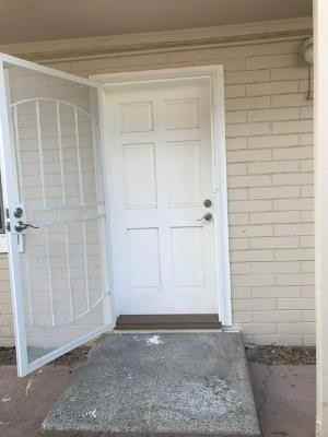 2241 Citron St #B - Photo 4 of 26