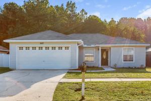 featured image of 1697 Glen Laurel Dr