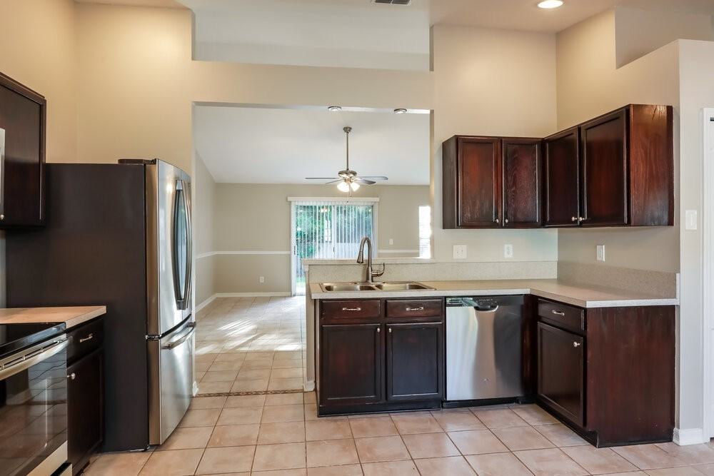 1697 Glen Laurel Dr - Photo 7 of 14