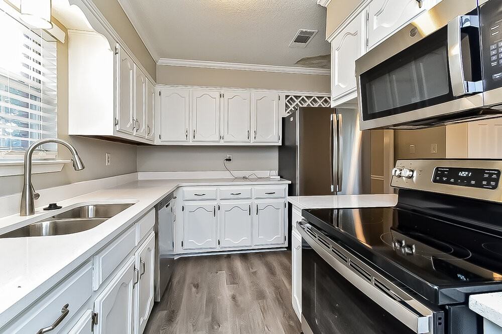 8419 Duval Ave - Photo 7 of 17