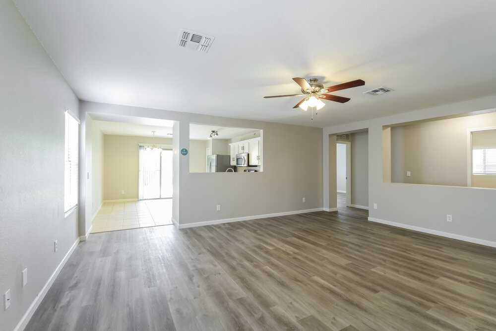 27830 N 30th Ln - Photo 5 of 16