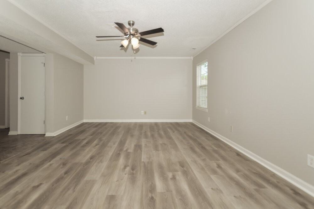 6336 Long River Ln - Photo 5 of 17