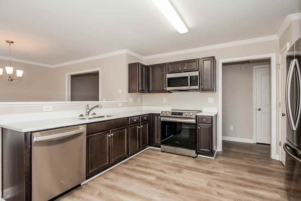 4709 Brewer Dr - Photo 7 of 17