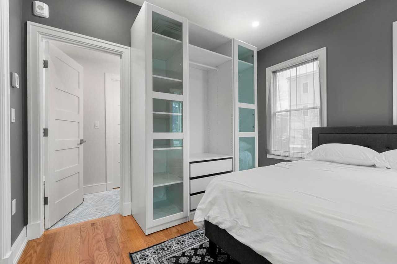 47 Sumner St #1564689P - Photo 7 of 39