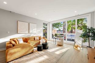 2344 W Polk St - Photo 1 of 1
