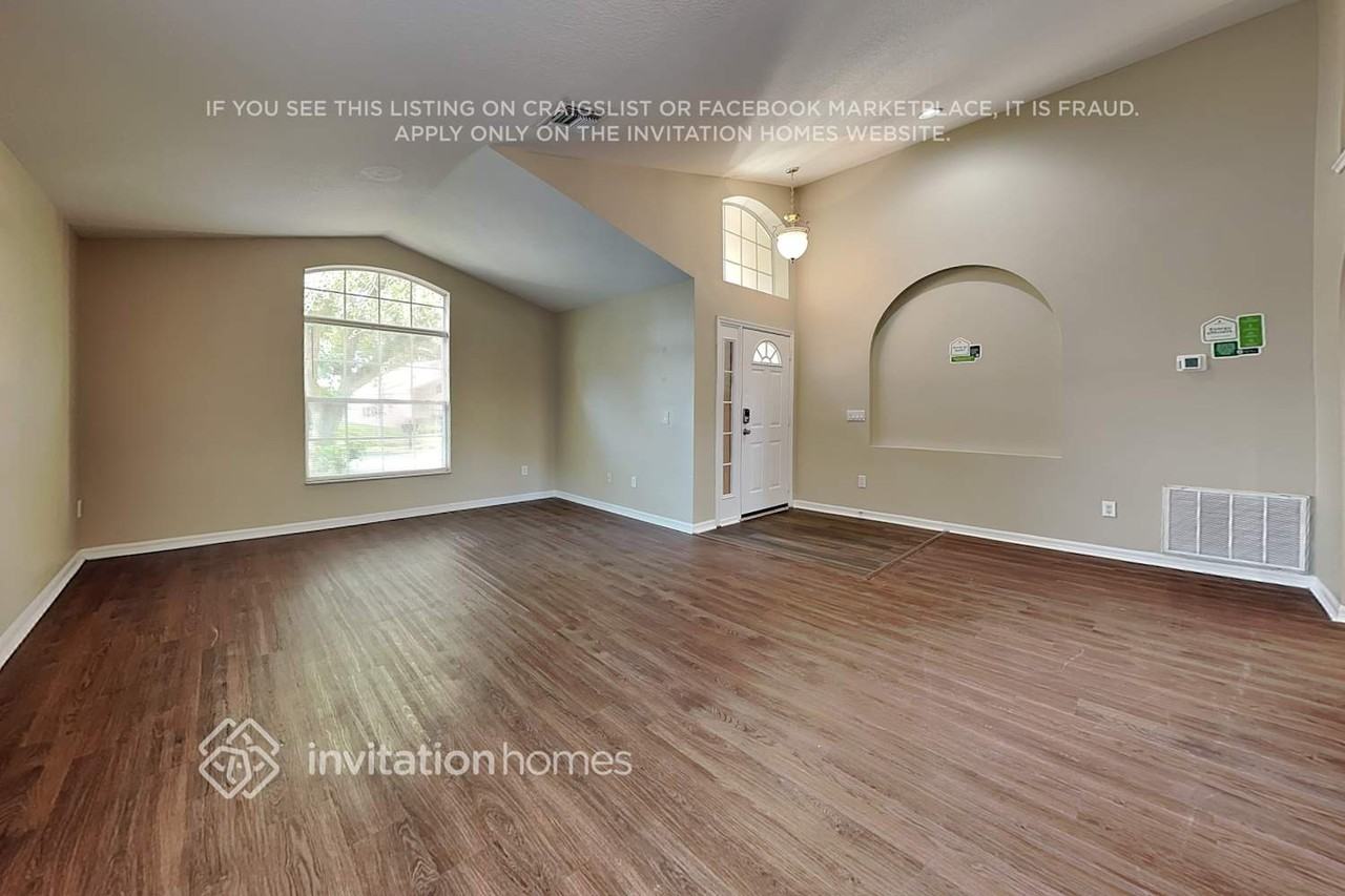6805 Waterton Dr - Photo 5 of 18