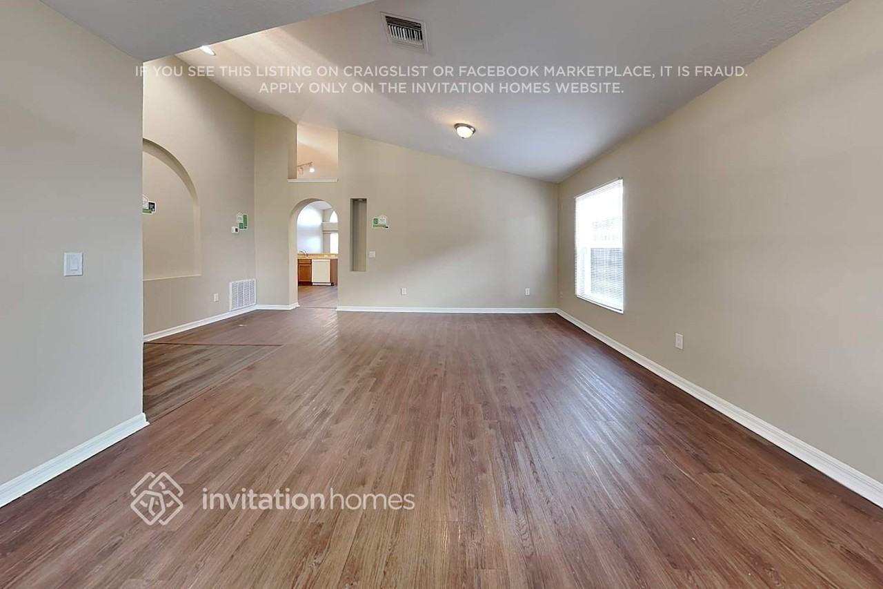 6805 Waterton Dr - Photo 6 of 18