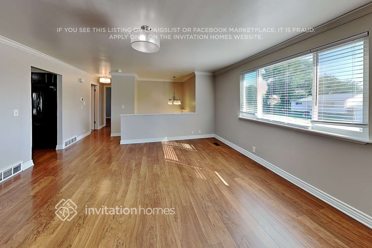 5262 S Skeeswood Dr - Photo 5 of 20