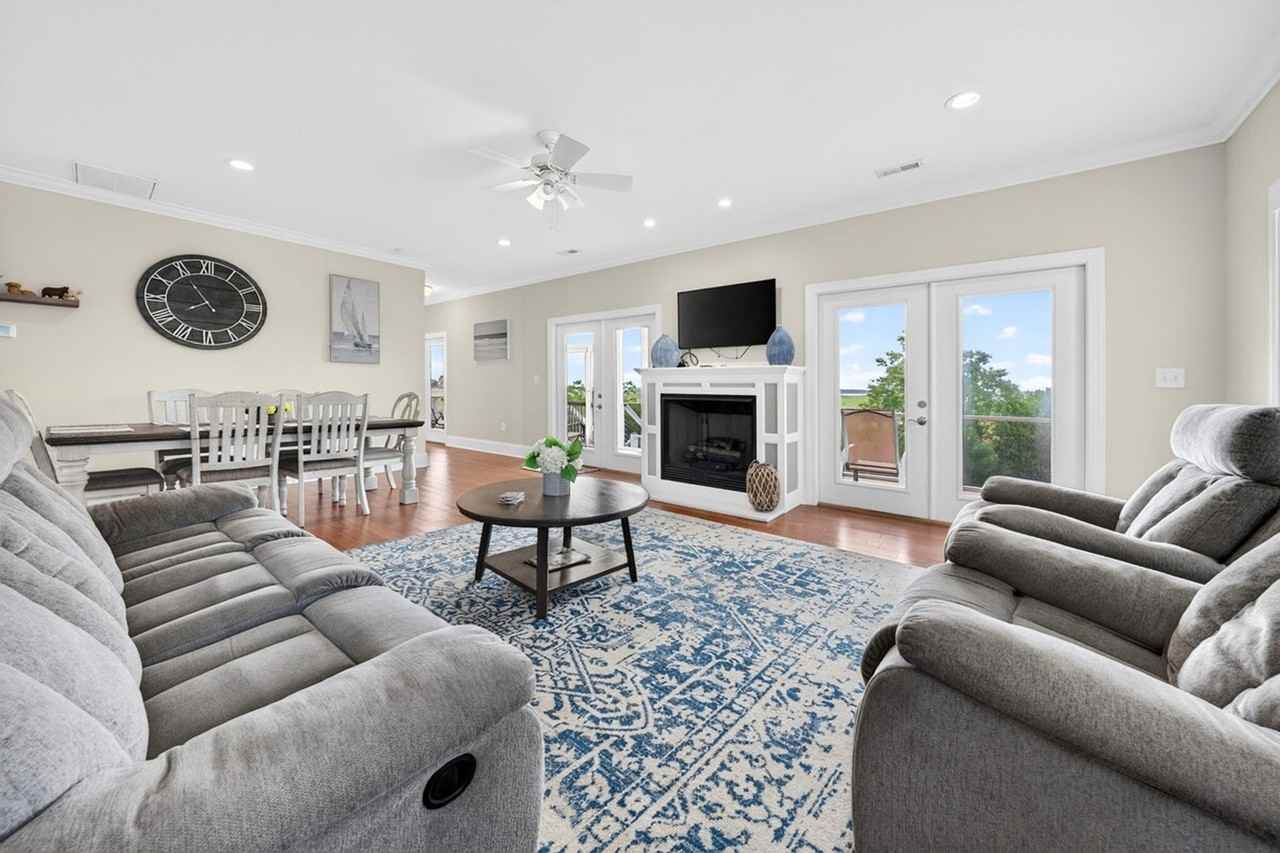 415 Sassanqua Dr #1539452P - Photo 6 of 37