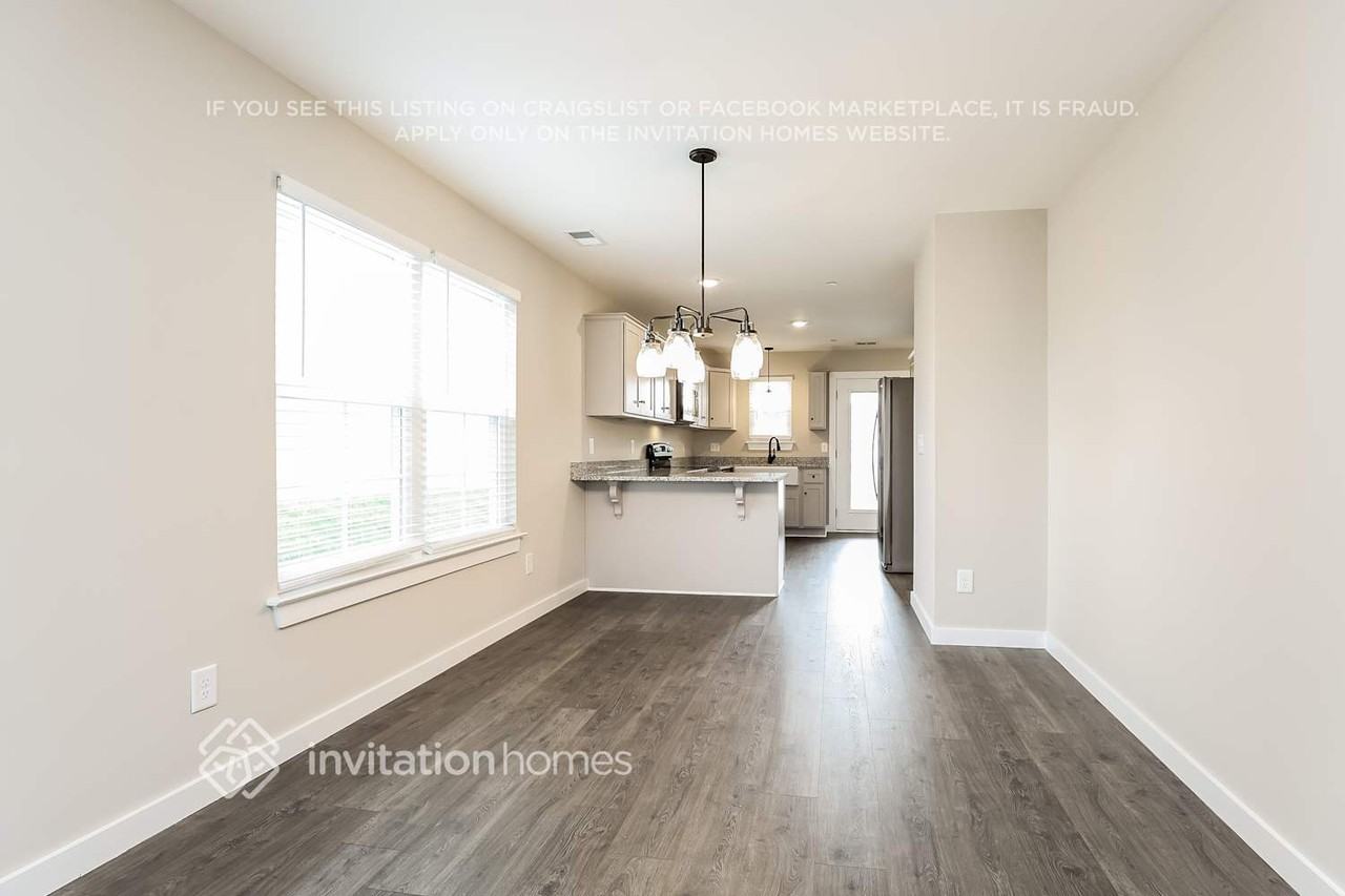 202 Emmett Dr - Photo 6 of 18