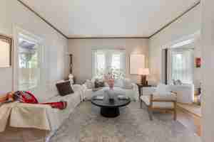 featured image of 96 Upham St