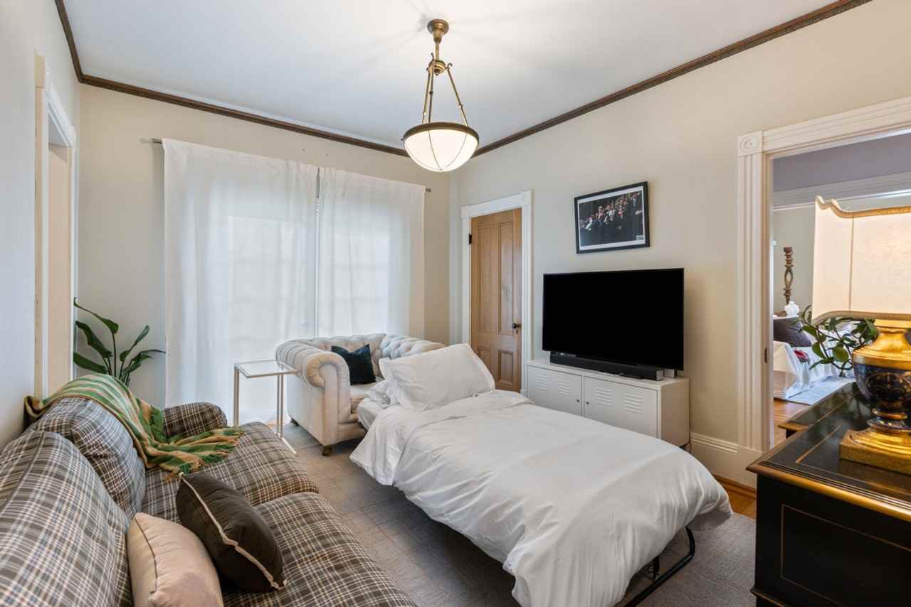 96 Upham St #1534615P - Photo 3 of 50