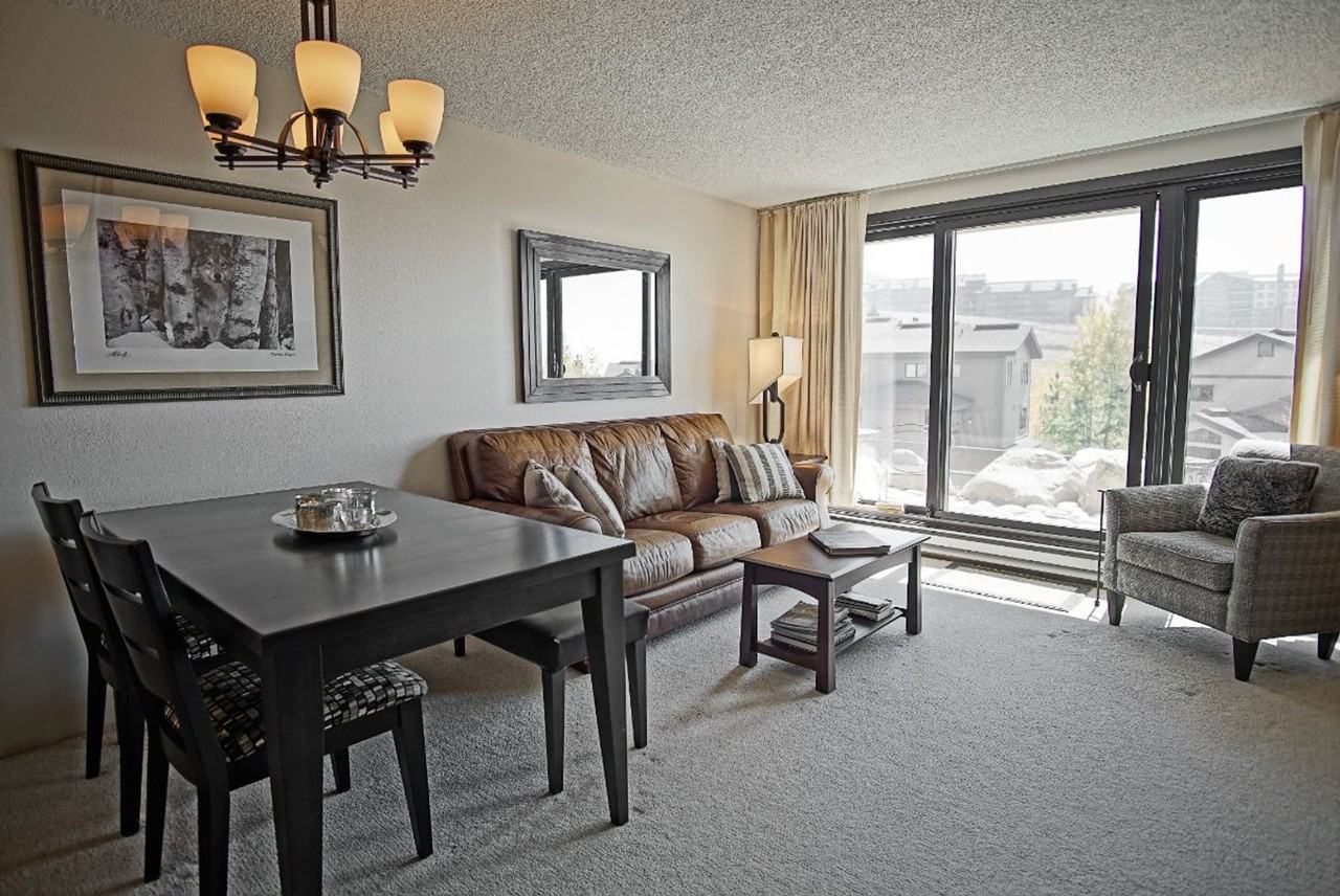 2045 Ski Time Square Dr #1564268P - Photo 3 of 50