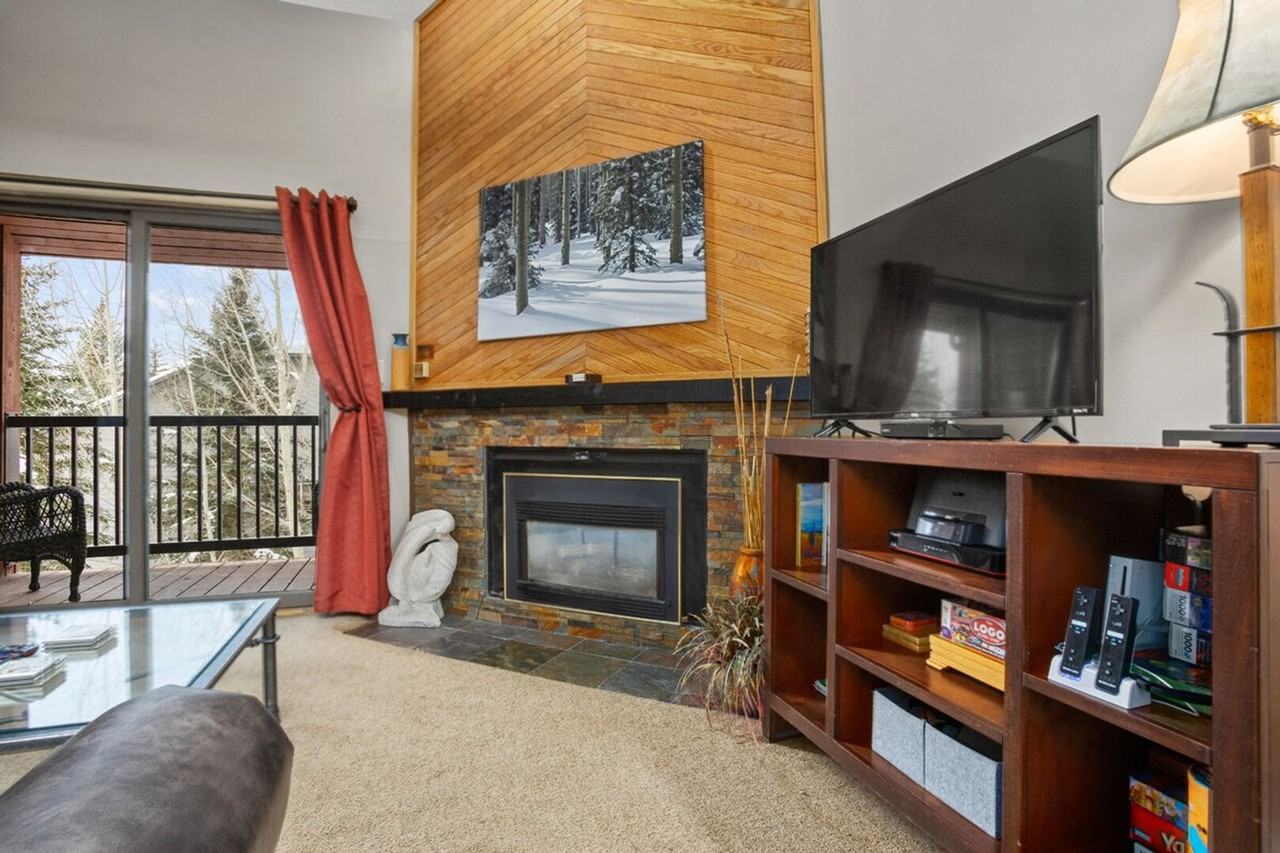 2908 Mountaineer Cir #1564270P - Photo 4 of 50
