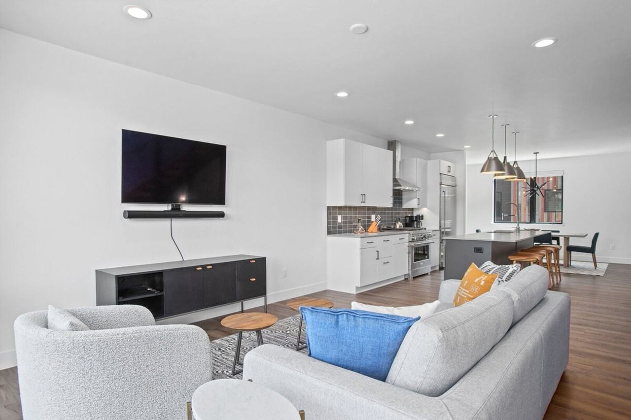 1200 Urban Way #1564264P - Photo 6 of 50