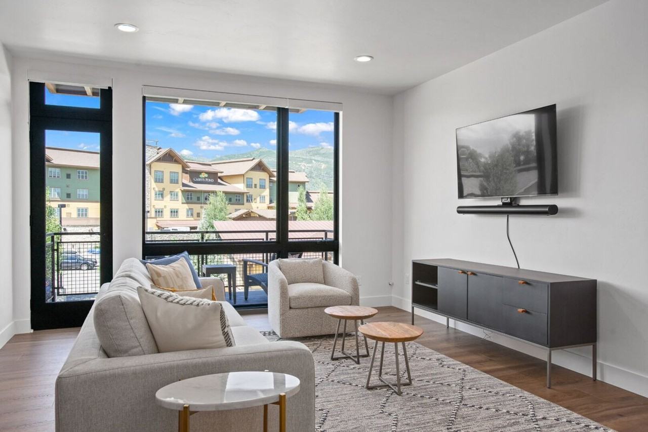 1200 Urban Way #1564264P - Photo 7 of 50