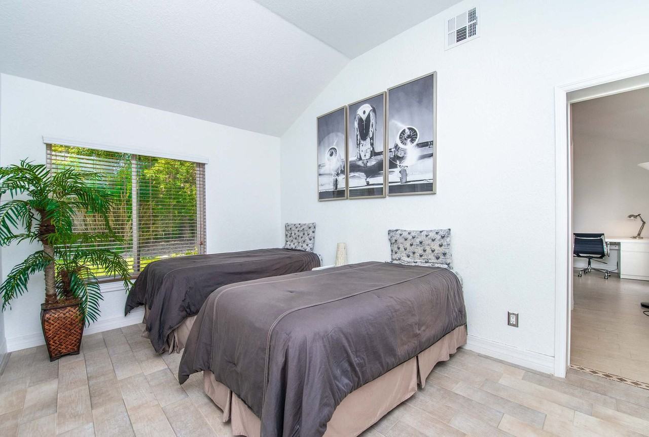 12432 Lake Denise Blvd #1565892P - Photo 6 of 27
