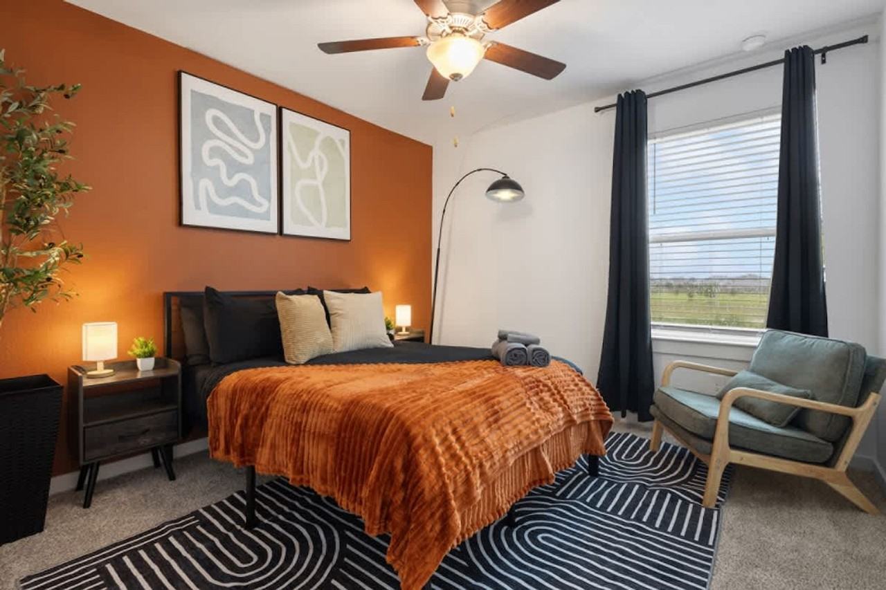 3002 Crown Gate Dr #1568481P - Photo 5 of 22