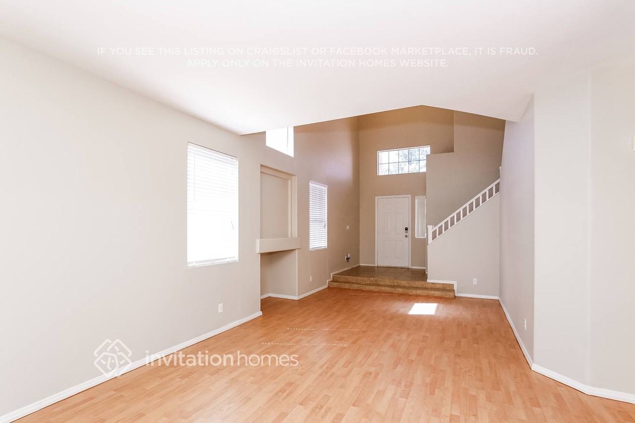 9564 Flying Eagle Ln - Photo 2 of 20