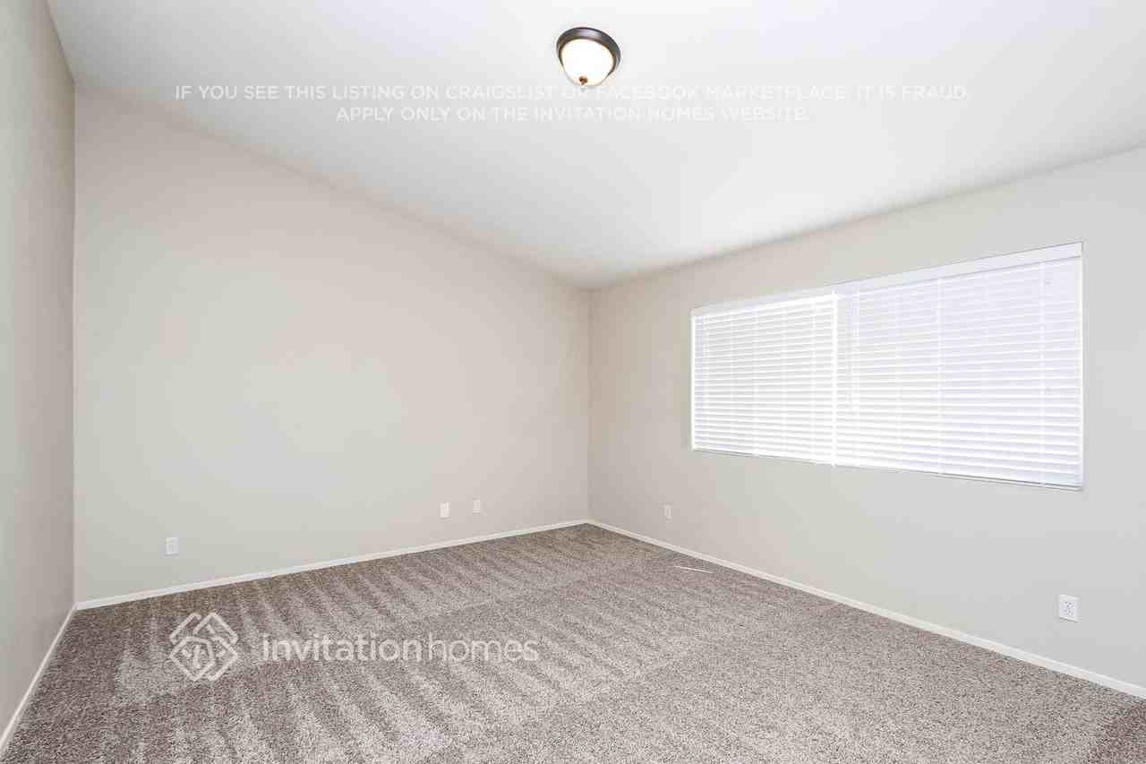 9564 Flying Eagle Ln - Photo 7 of 20