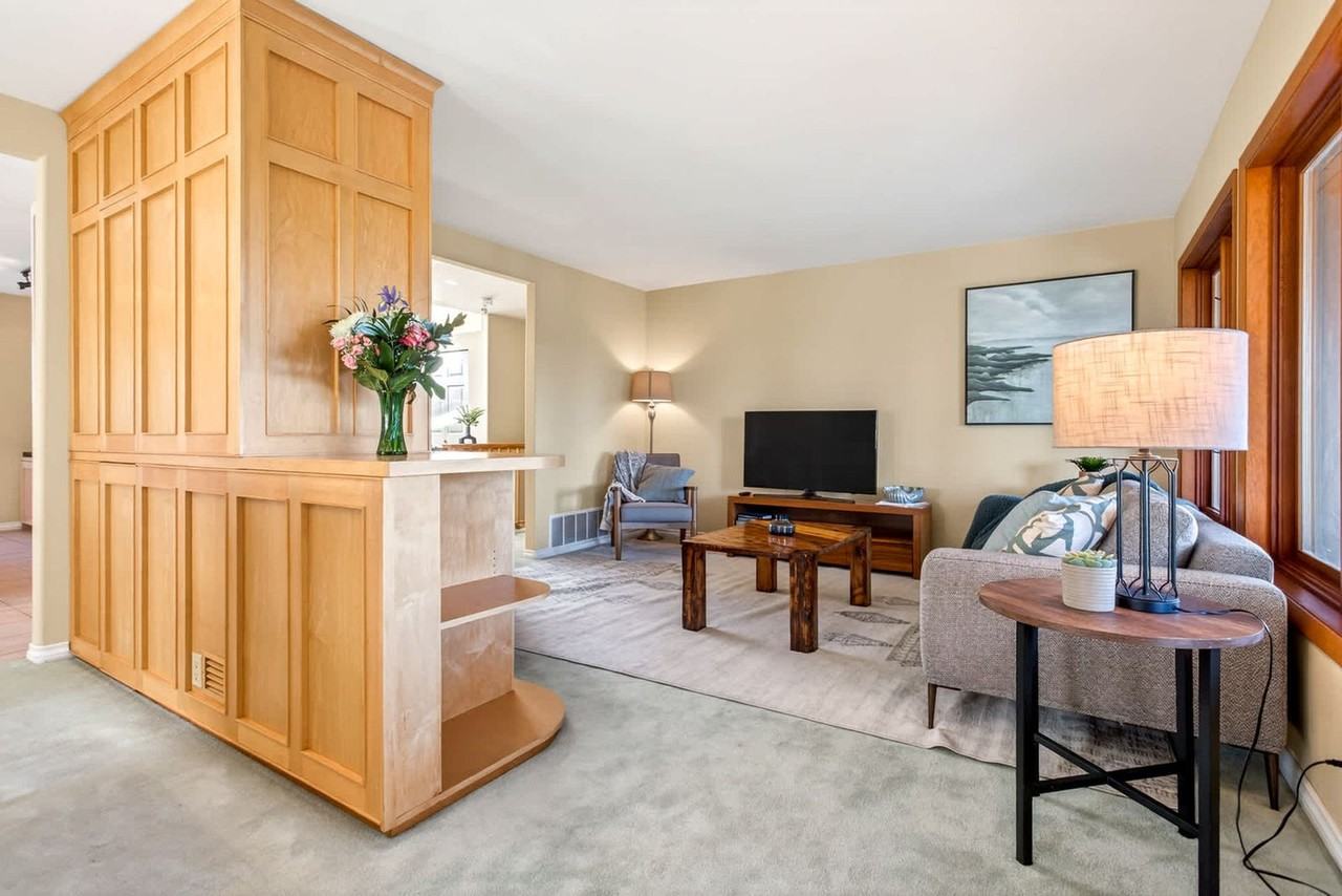 1169 Cloverley St #1569586P - Photo 6 of 47