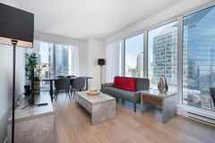 1268 Rue Saint-Antoine O - Photo 1 of 1