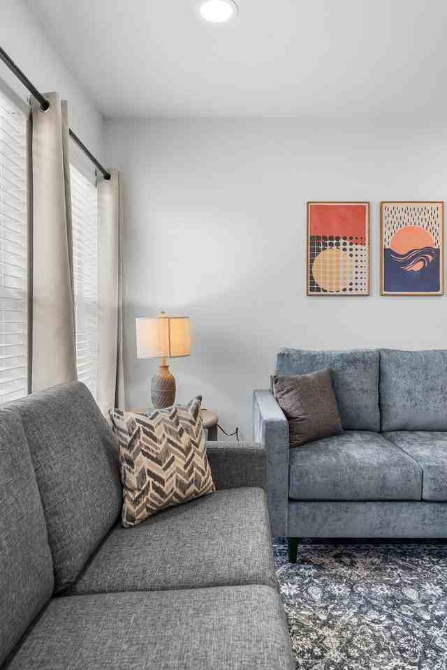 4301 Sherwood Dr #1570990P - Photo 2 of 29