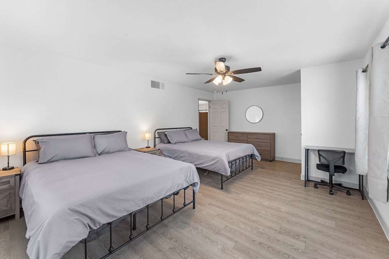 4301 Sherwood Dr #1570990P - Photo 7 of 29