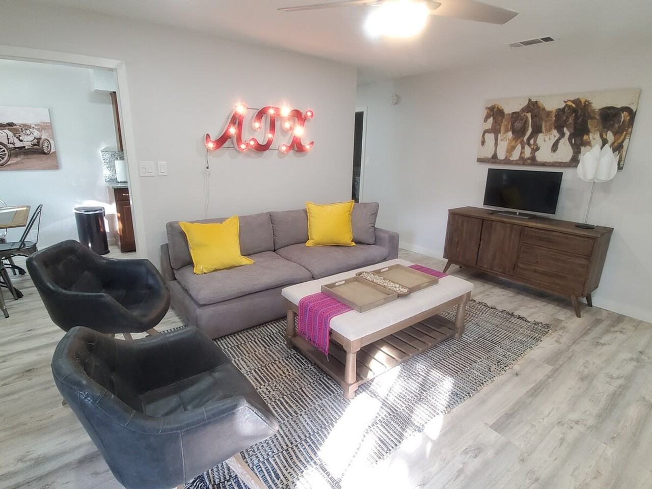 2501 Parker Ln #1565954P - Photo 5 of 34