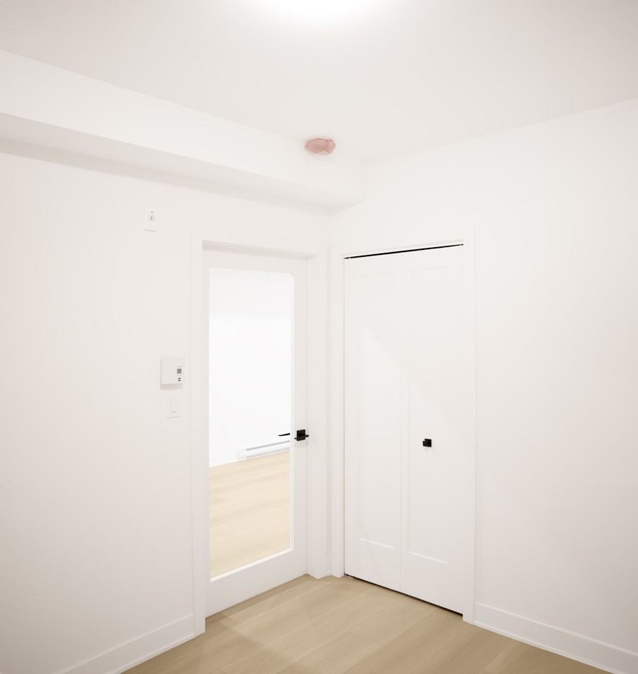 5350 Avenue Victoria #201 - Photo 7 of 14