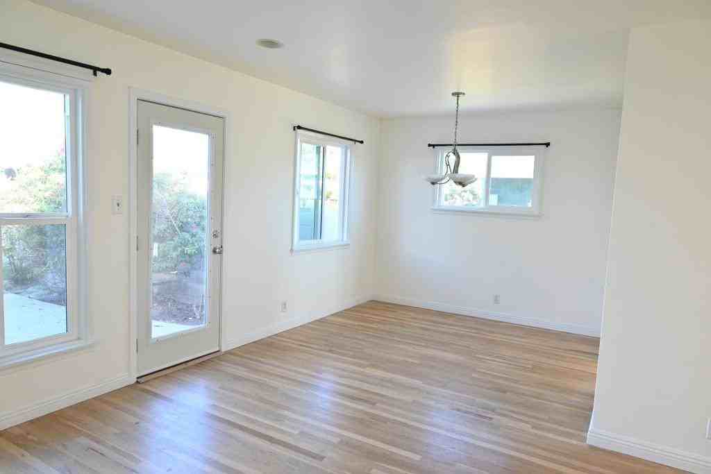 14822 Fonthill Ave - Photo 2 of 26