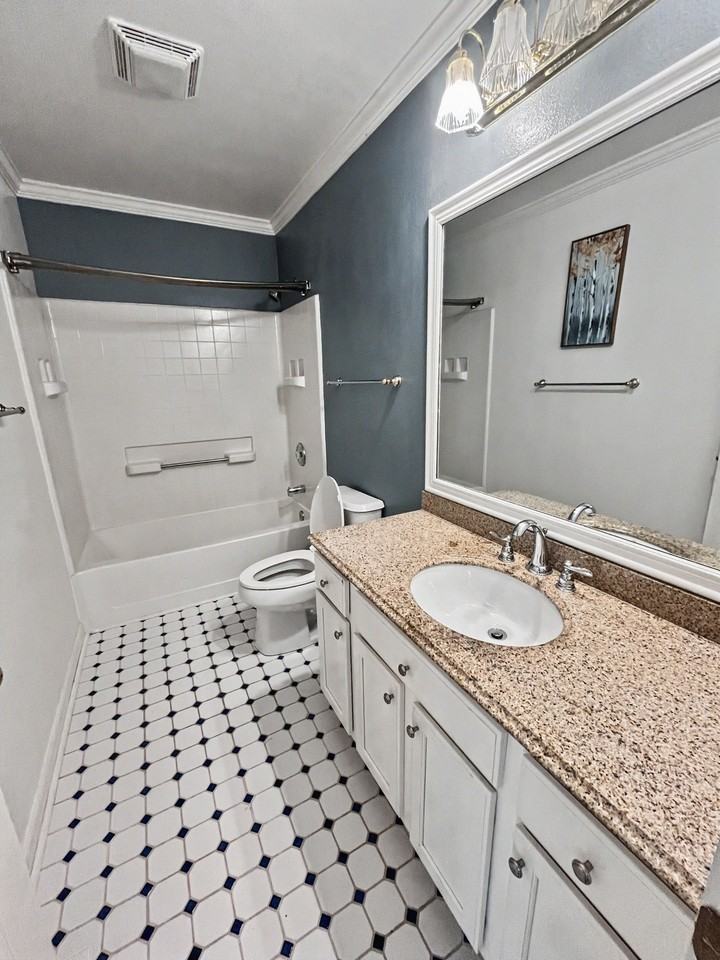 4021 Red Talon Dr #1 - Photo 6 of 10