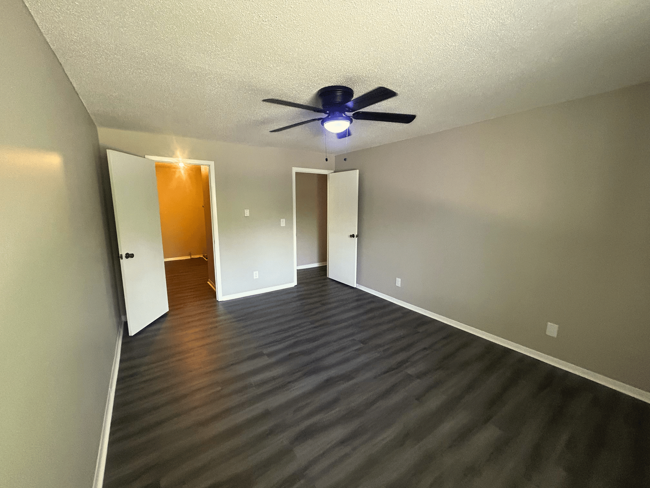 Willow Knolls Apartments - Photo 6 of 20