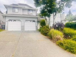 featured image of 2000 Delahaye Drive