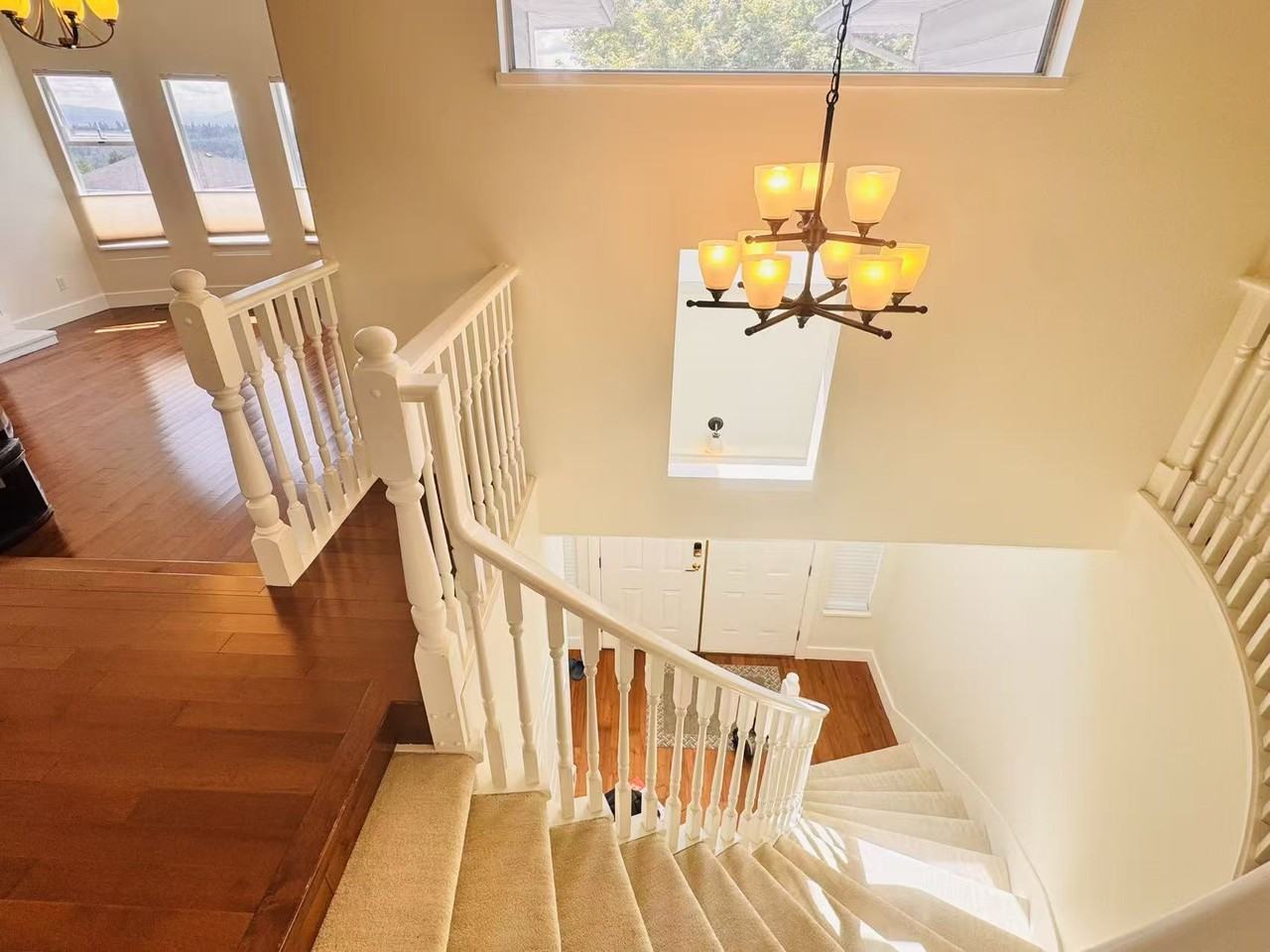 2000 Delahaye Drive - Photo 7 of 24