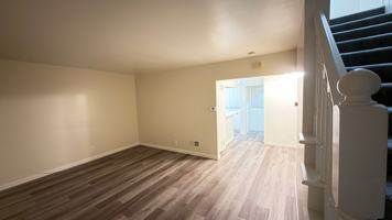 featured image of 10303 La Reina Ave