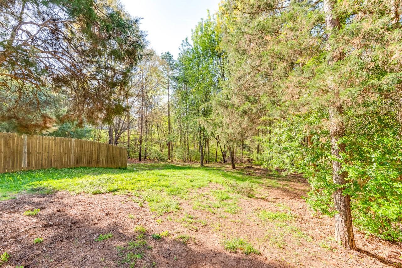 13818 Faversham Ct - Photo 4 of 23