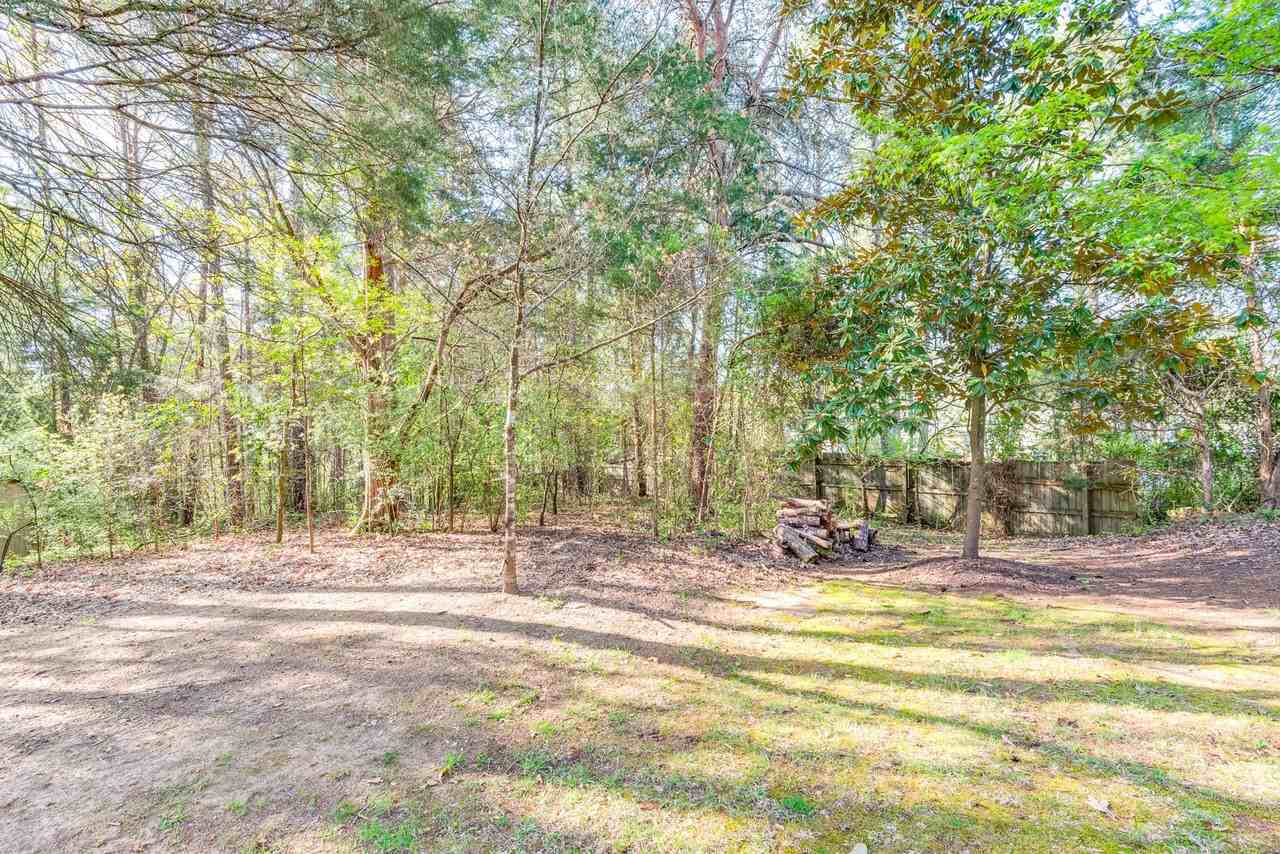 13818 Faversham Ct - Photo 5 of 23